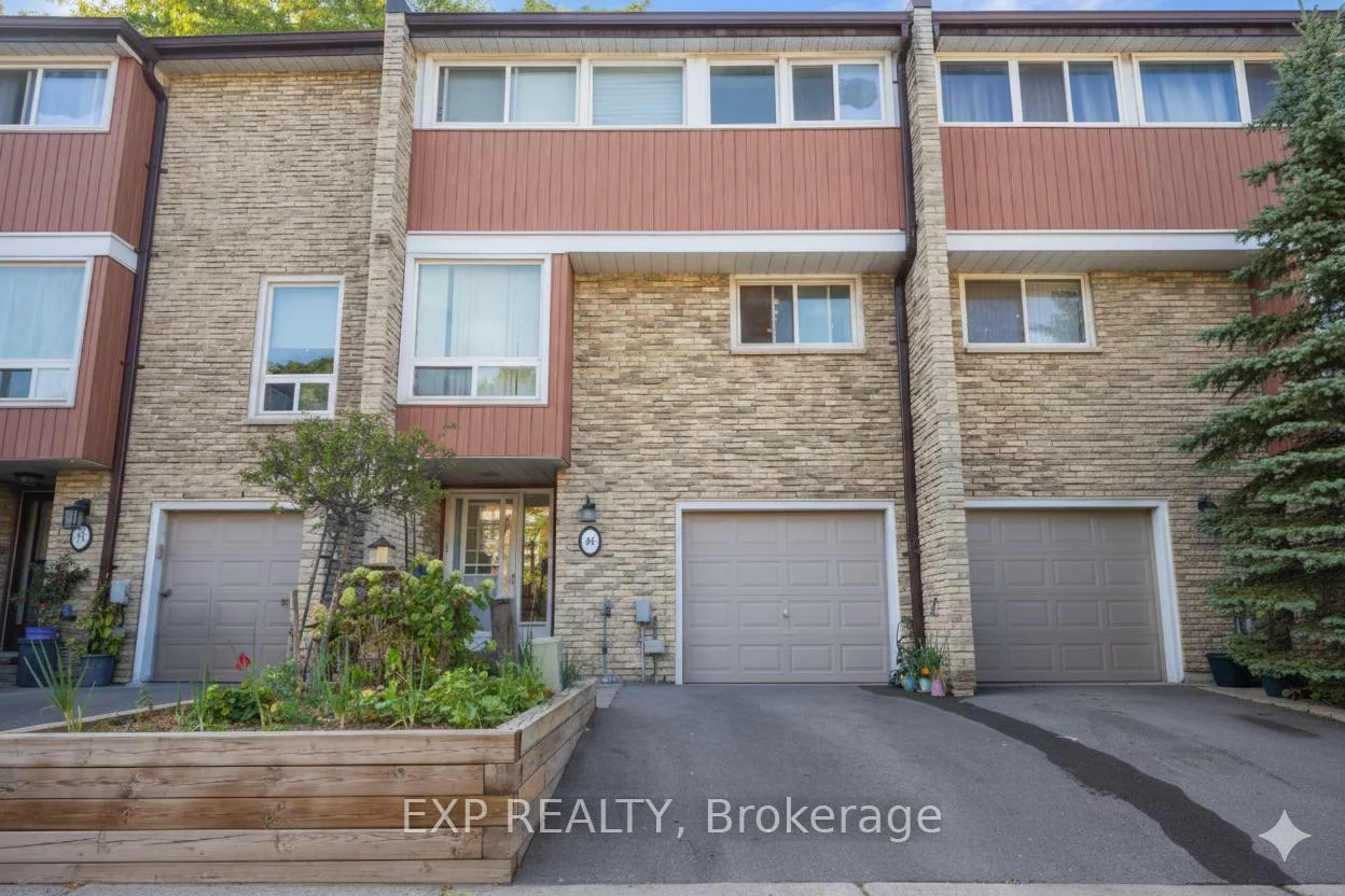 915, Inverhouse, Clarkson, Mississauga