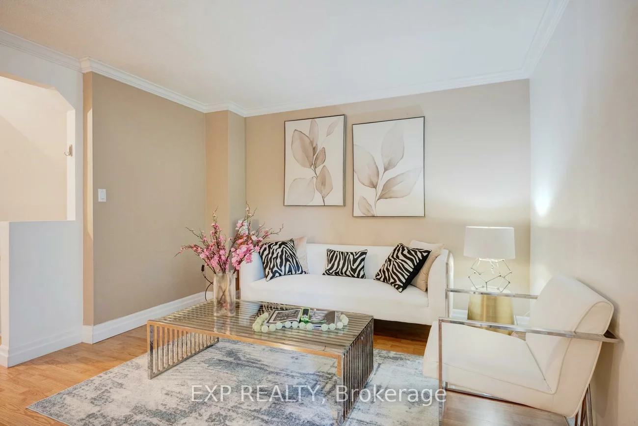 915, Inverhouse, Clarkson, Mississauga