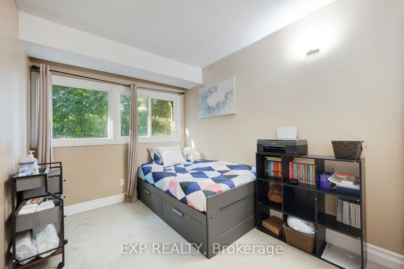 915, Inverhouse, Clarkson, Mississauga