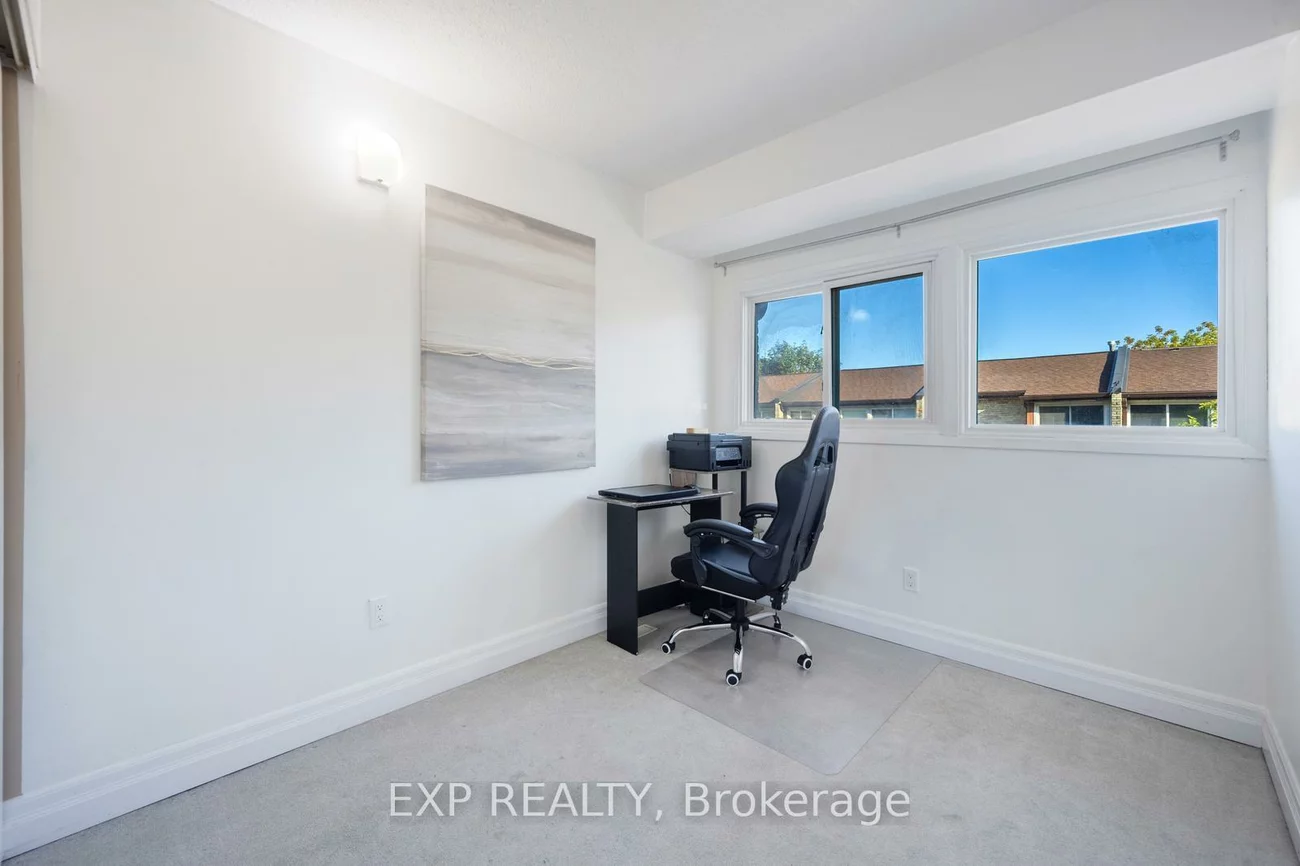 915, Inverhouse, Clarkson, Mississauga