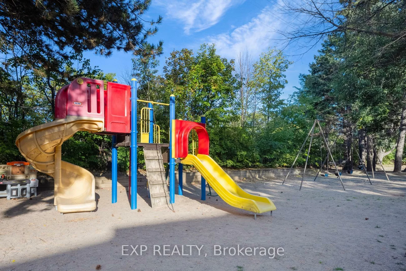 915, Inverhouse, Clarkson, Mississauga