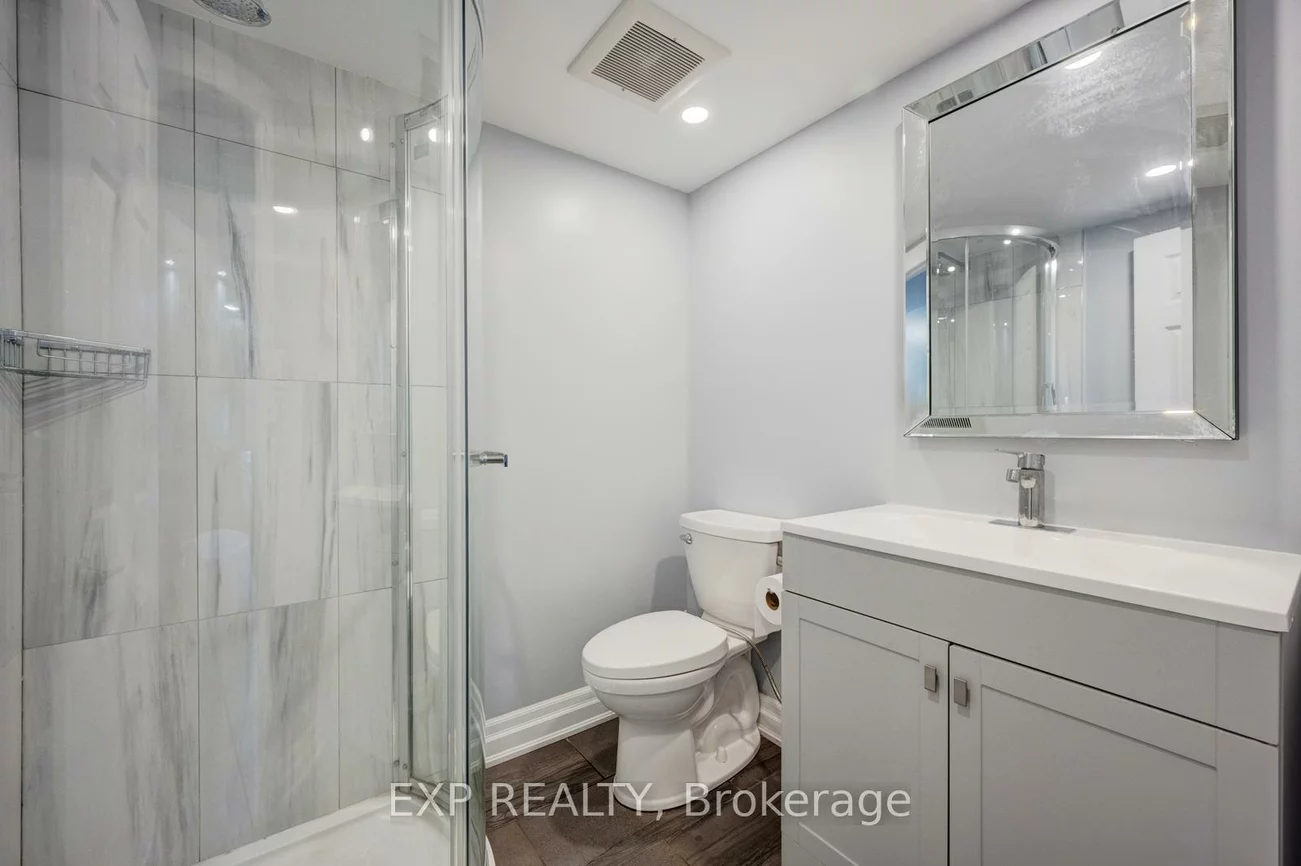 915, Inverhouse, Clarkson, Mississauga