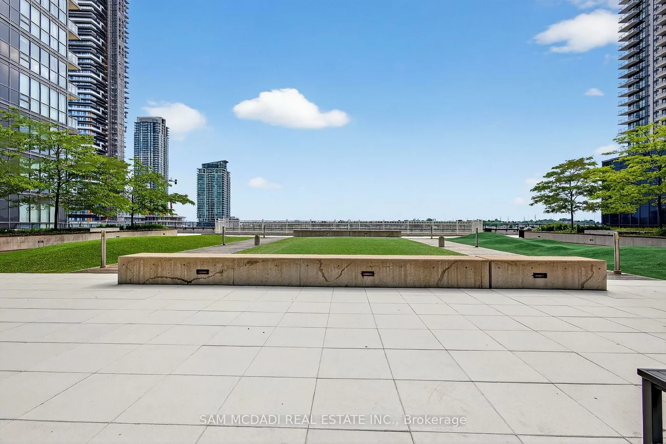 4011, Brickstone, City Centre, Mississauga