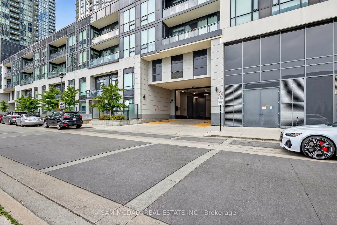 4011, Brickstone, City Centre, Mississauga