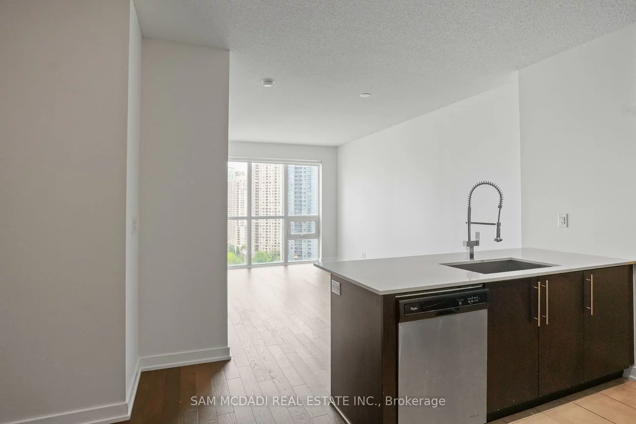 4011, Brickstone, City Centre, Mississauga