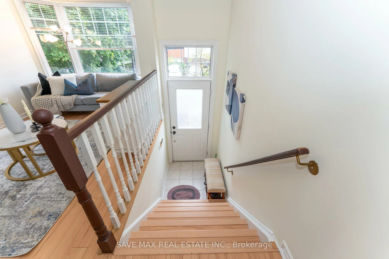 840, Dundas, Erindale, Mississauga