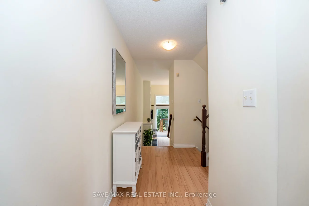 840, Dundas, Erindale, Mississauga