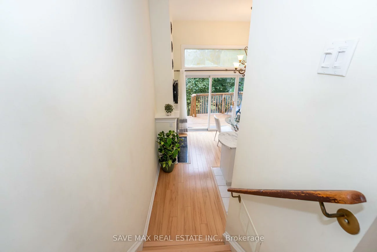 840, Dundas, Erindale, Mississauga