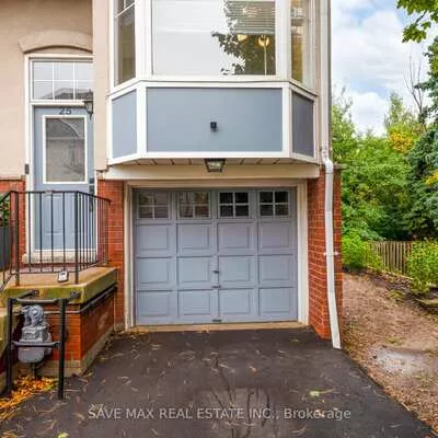 840, Dundas, Erindale, Mississauga