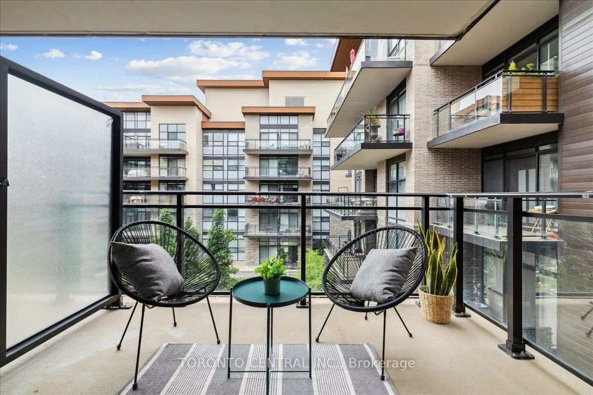 1575, Lakeshore, Clarkson, Mississauga