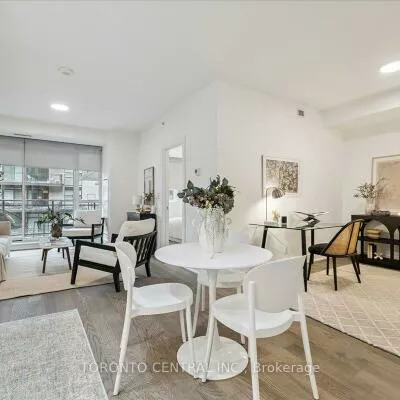 1575, Lakeshore, Clarkson, Mississauga