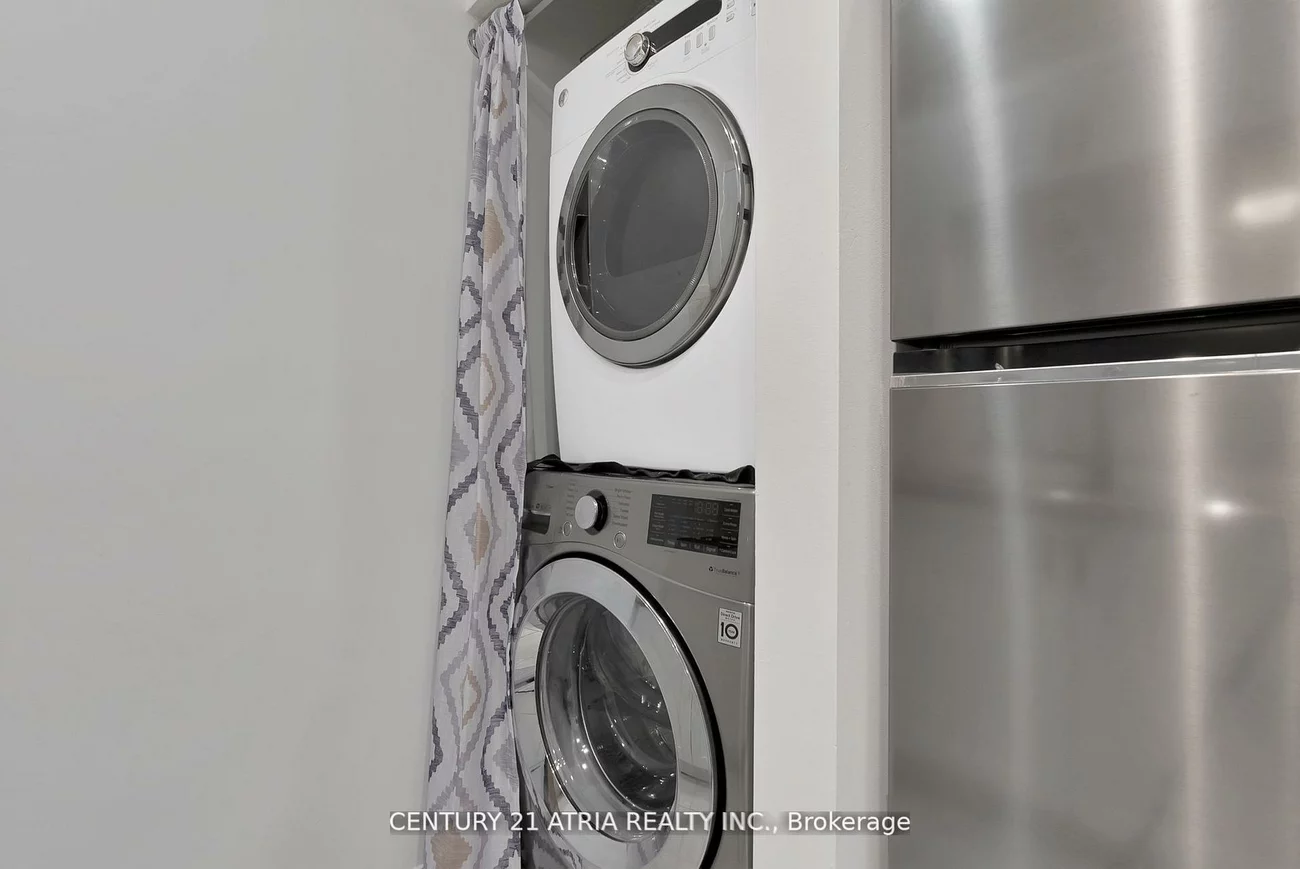 65, Trailwood, Hurontario, Mississauga