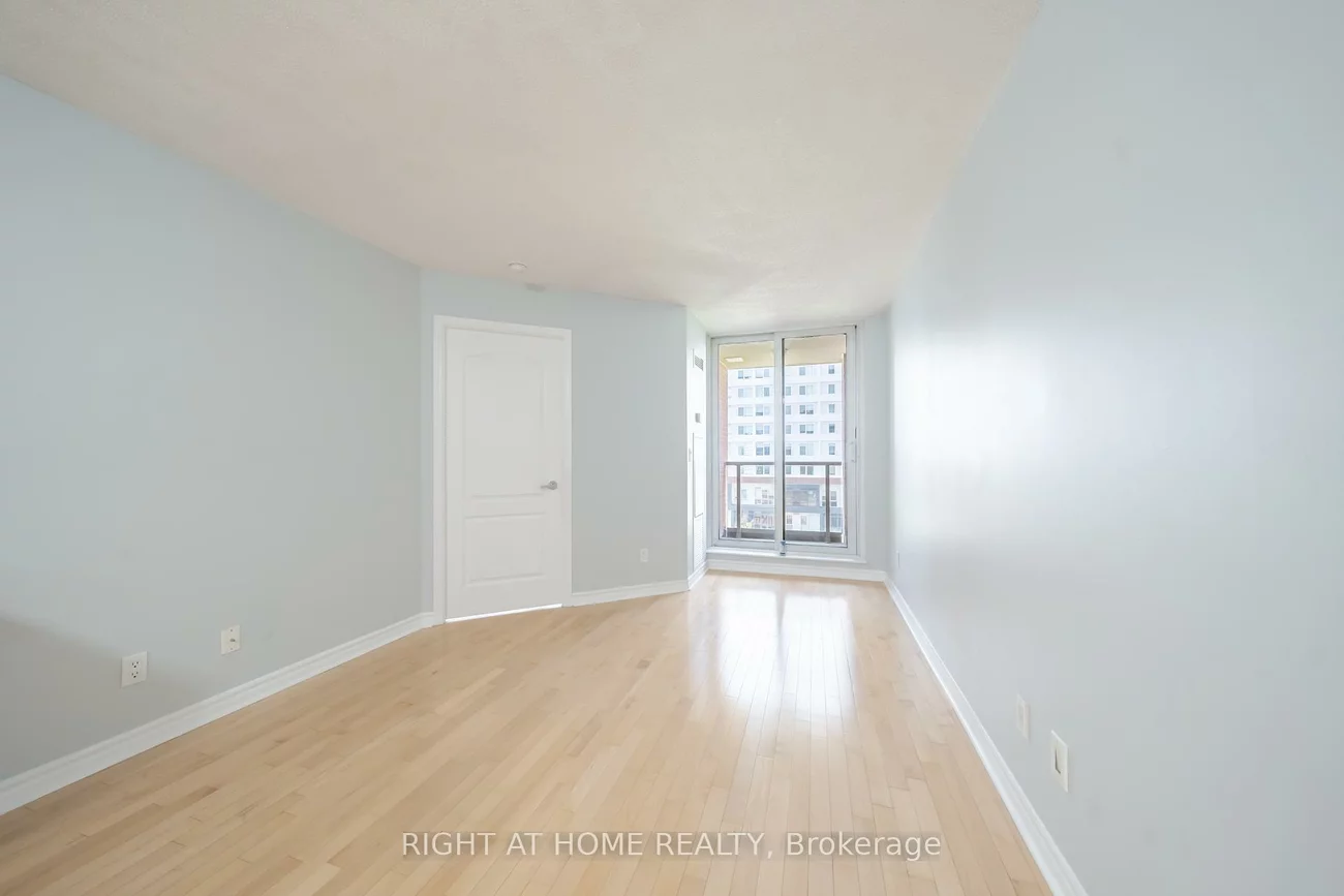 4080, Living Arts, City Centre, Mississauga