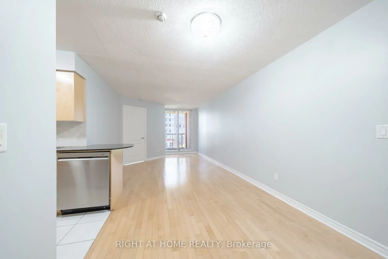 4080, Living Arts, City Centre, Mississauga