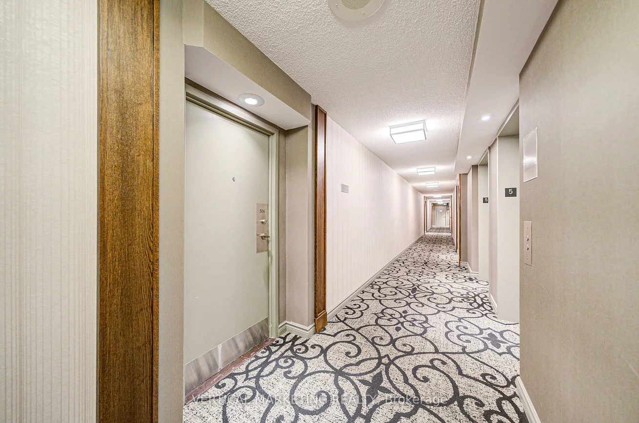 330, Rathburn, Creditview, Mississauga