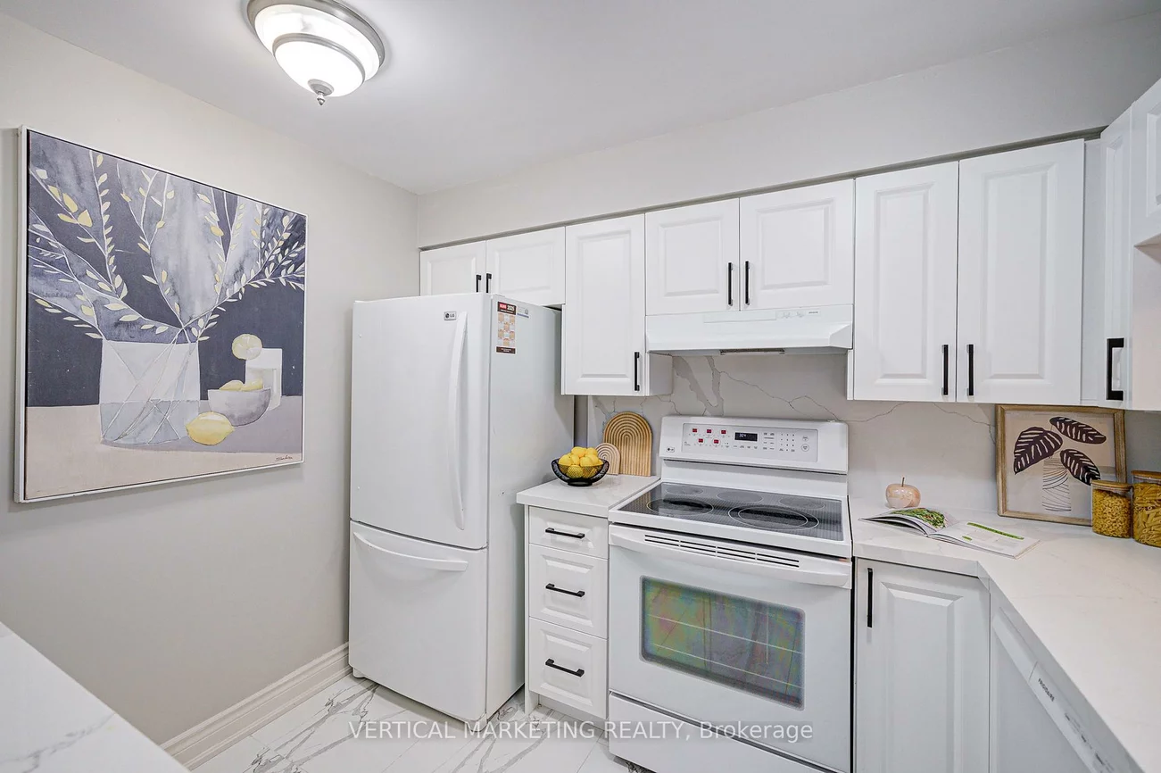330, Rathburn, Creditview, Mississauga
