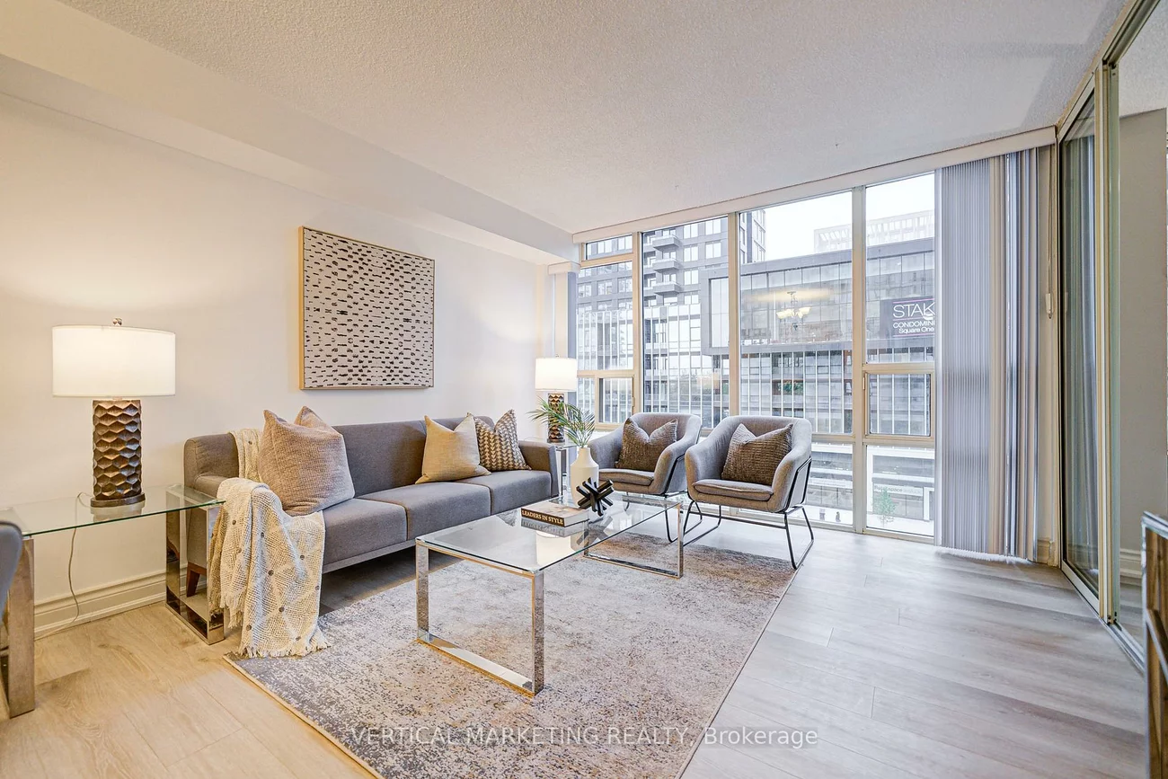 330, Rathburn, Creditview, Mississauga