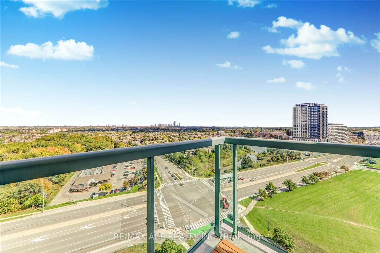 2545, Erin Centre, Central Erin Mills, Mississauga