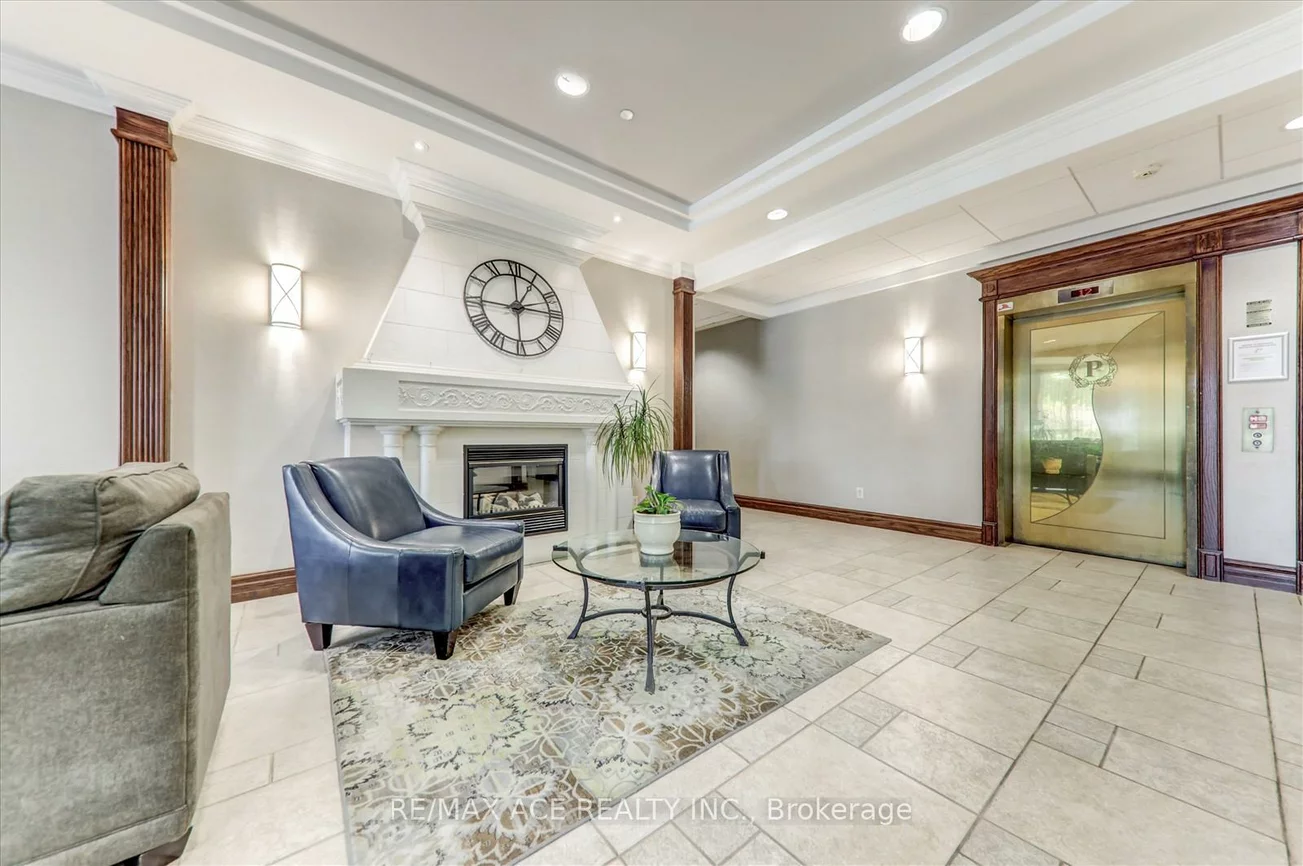 2545, Erin Centre, Central Erin Mills, Mississauga