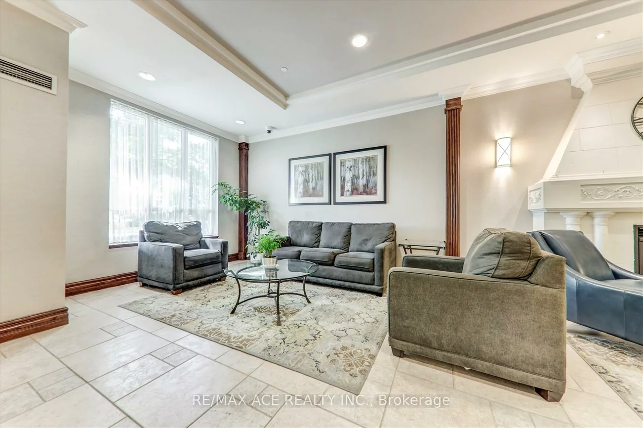 2545, Erin Centre, Central Erin Mills, Mississauga