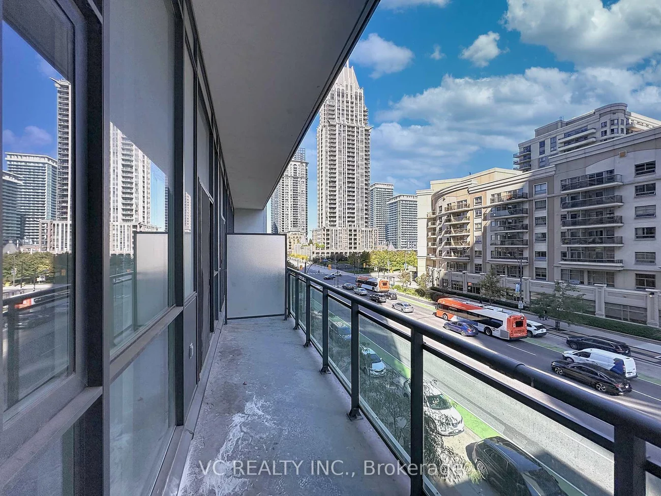 4070, Confederation, City Centre, Mississauga