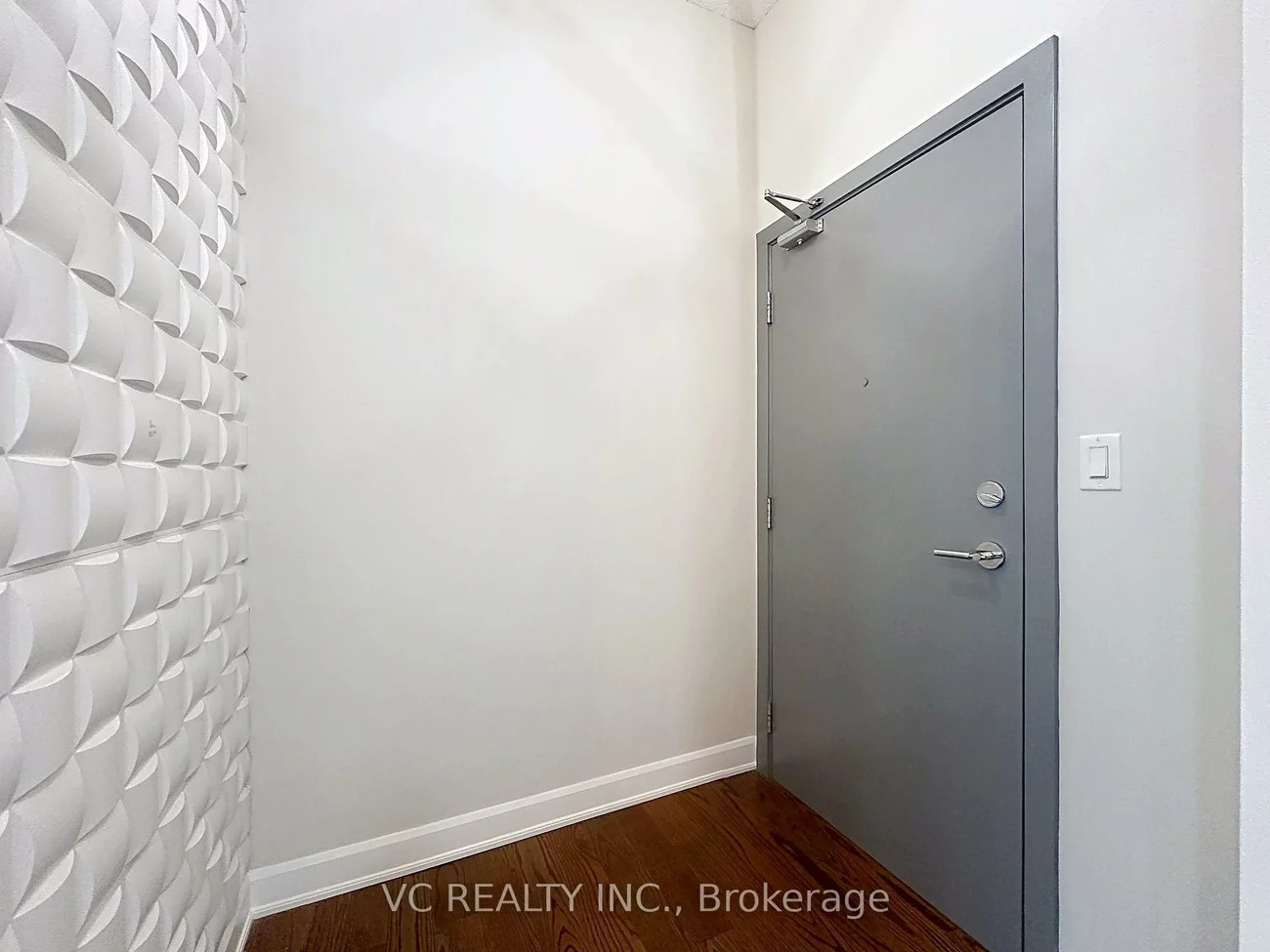 4070, Confederation, City Centre, Mississauga