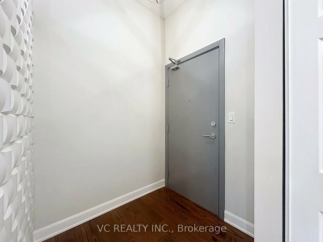 4070, Confederation, City Centre, Mississauga