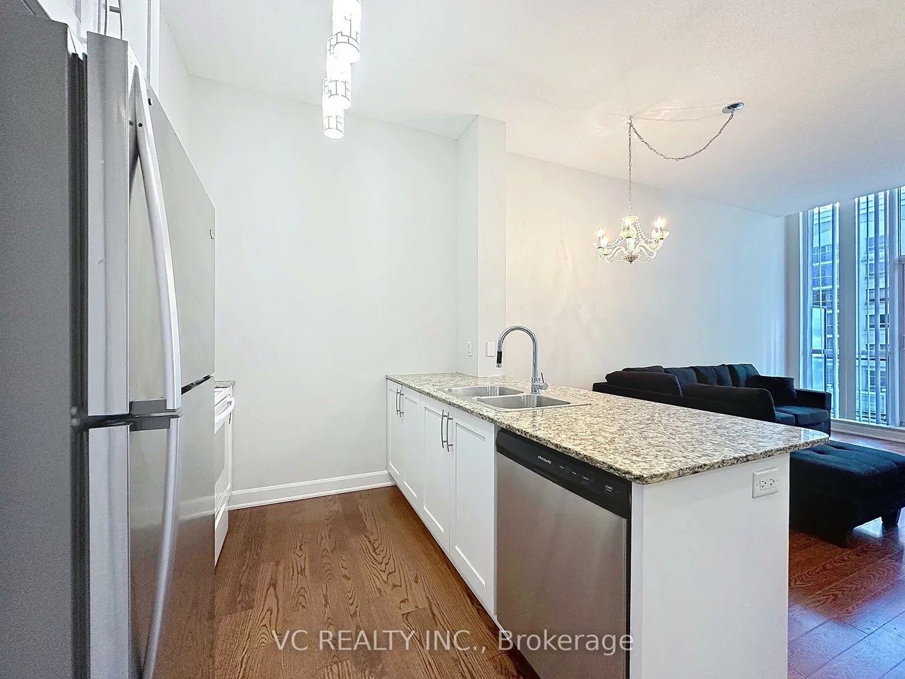 4070, Confederation, City Centre, Mississauga