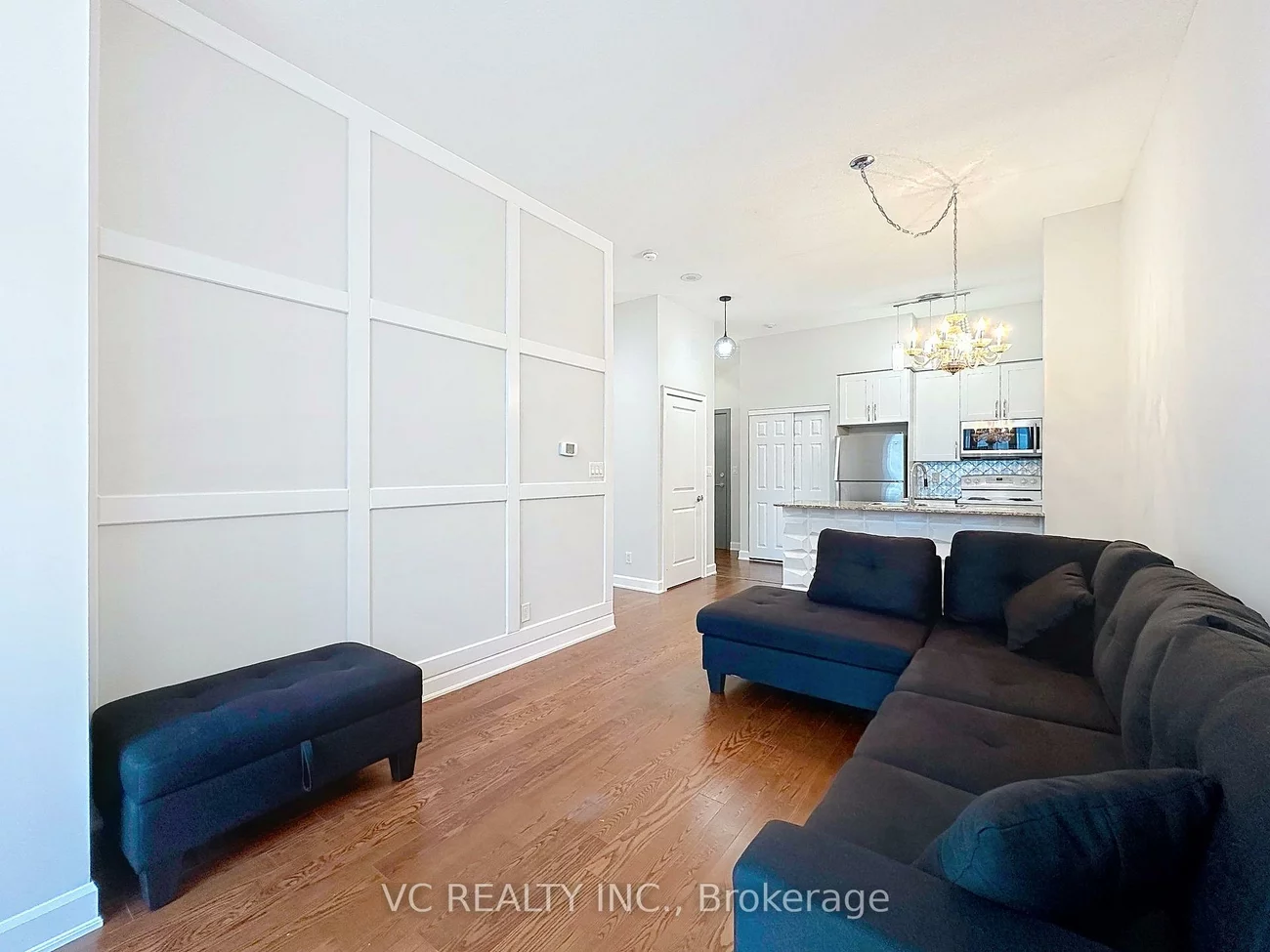 4070, Confederation, City Centre, Mississauga