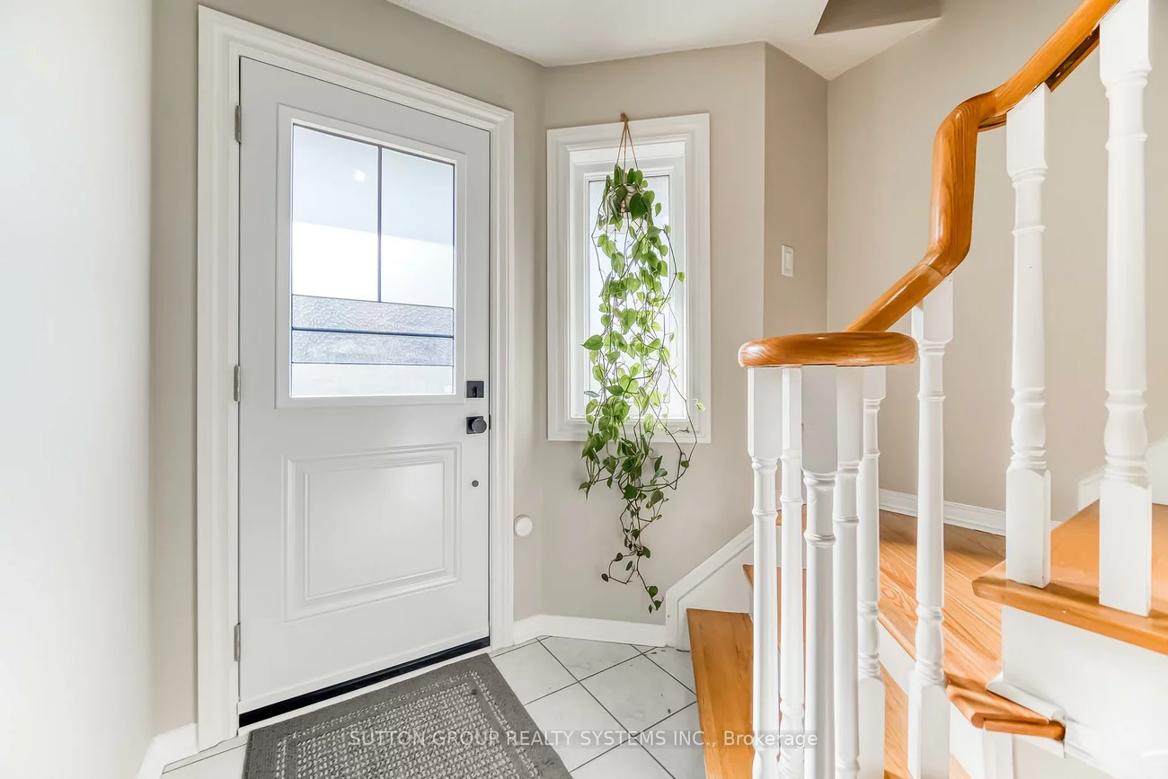 455, Apache, Hurontario, Mississauga