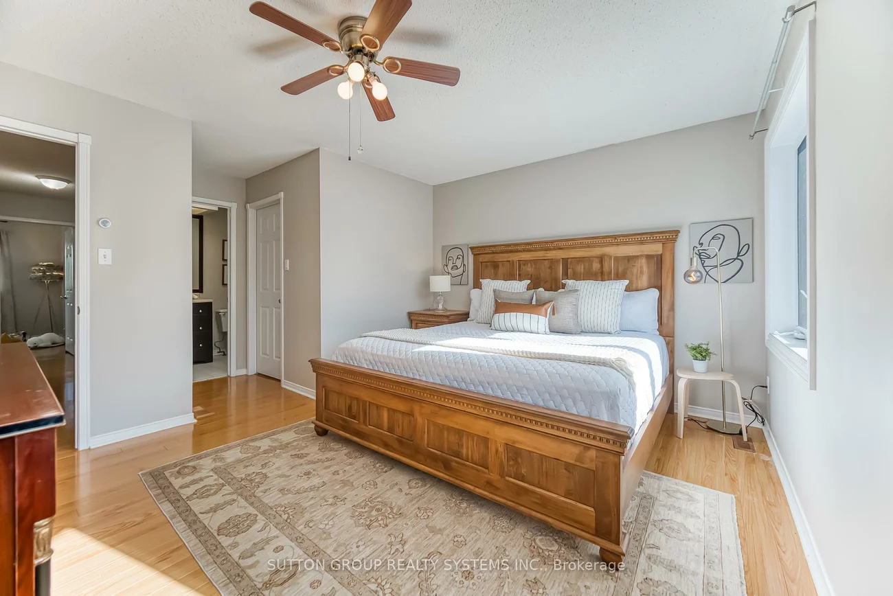 455, Apache, Hurontario, Mississauga