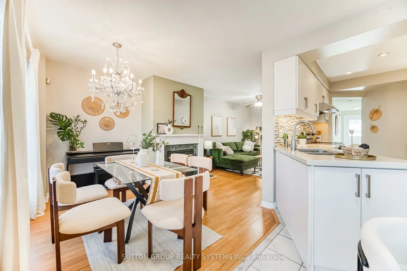 455, Apache, Hurontario, Mississauga
