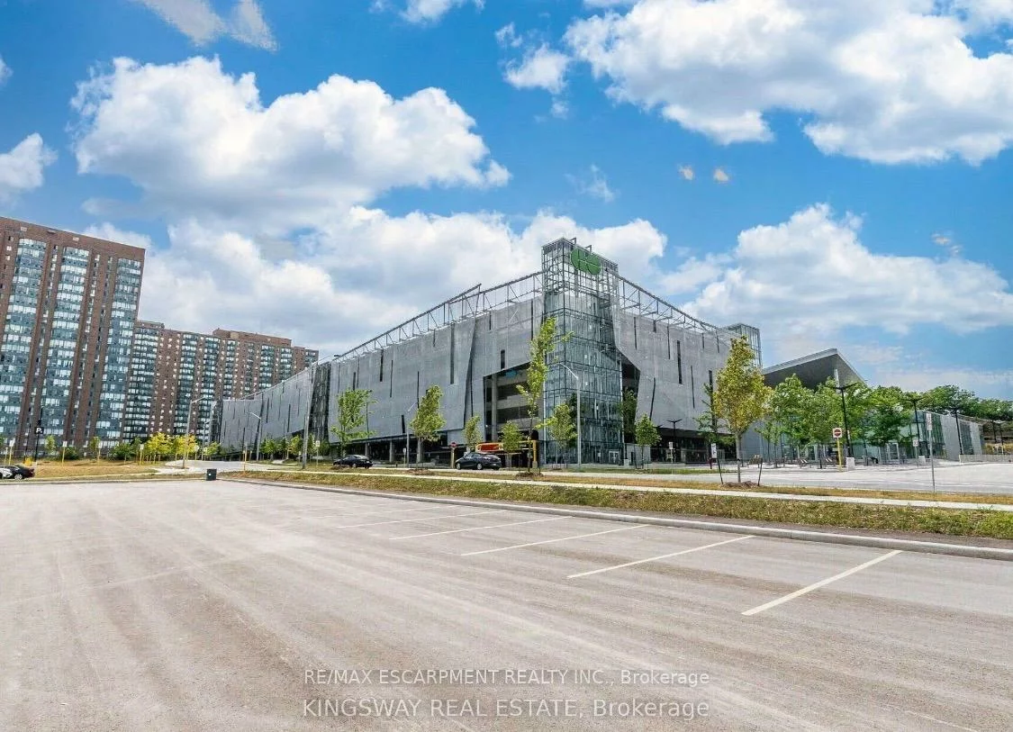 135, Hillcrest, Cooksville, Mississauga
