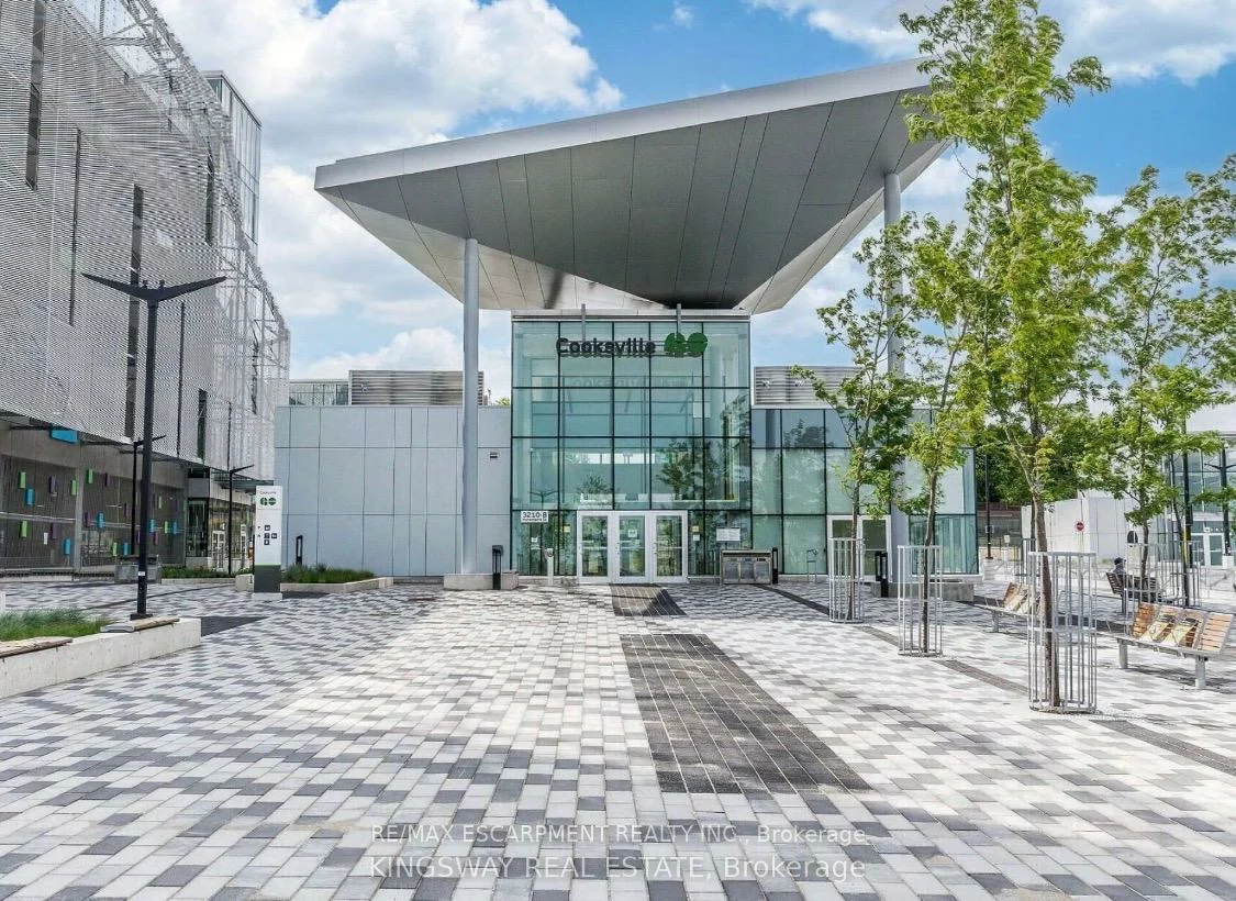 135, Hillcrest, Cooksville, Mississauga