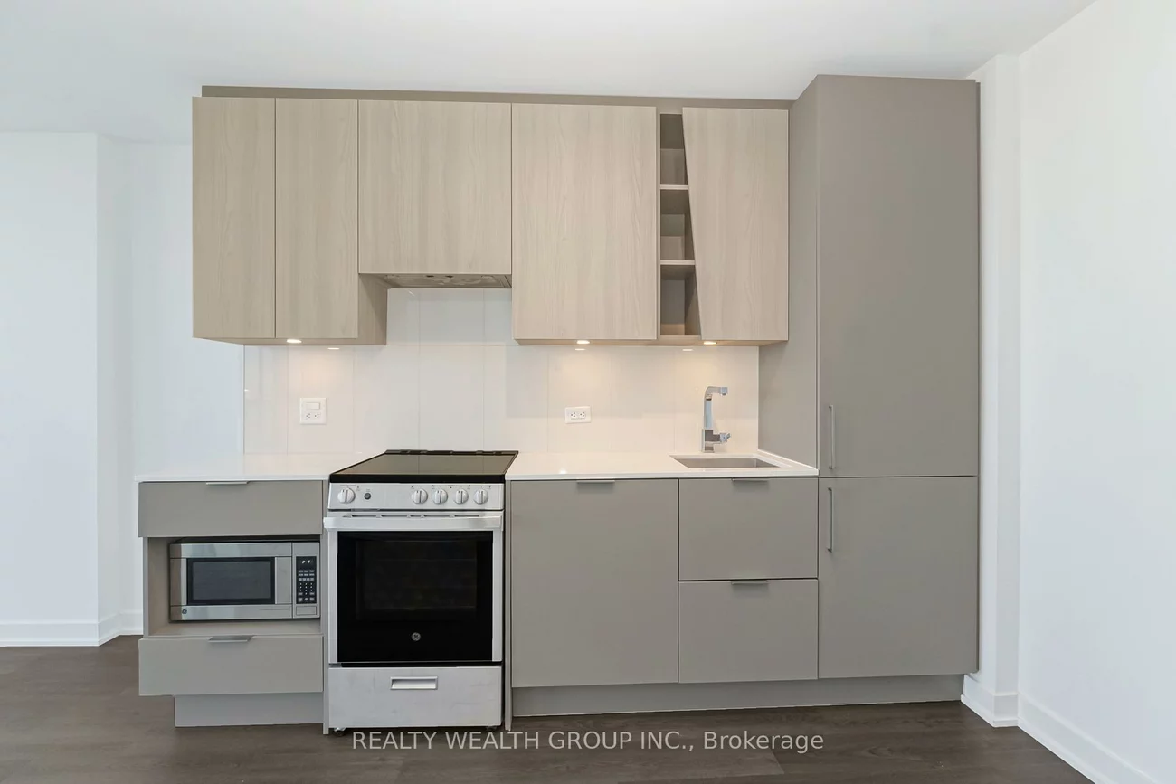 3900, Confederation, City Centre, Mississauga
