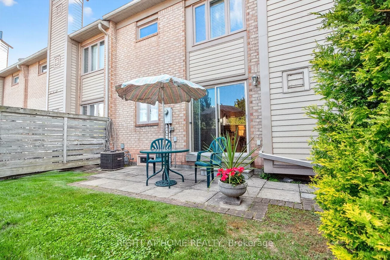 1725, The Chase, Central Erin Mills, Mississauga