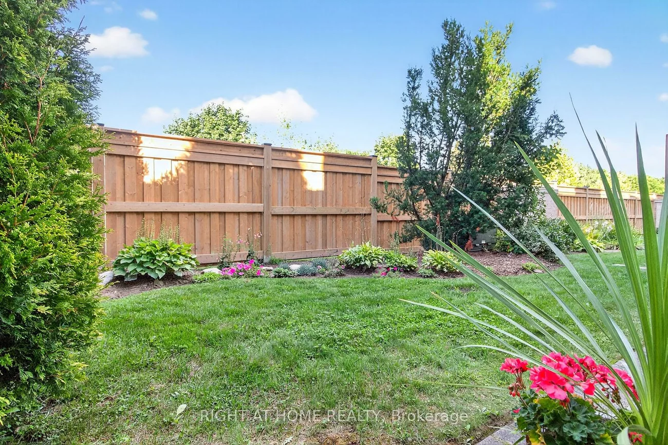 1725, The Chase, Central Erin Mills, Mississauga