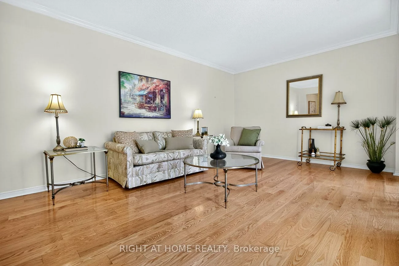 1725, The Chase, Central Erin Mills, Mississauga