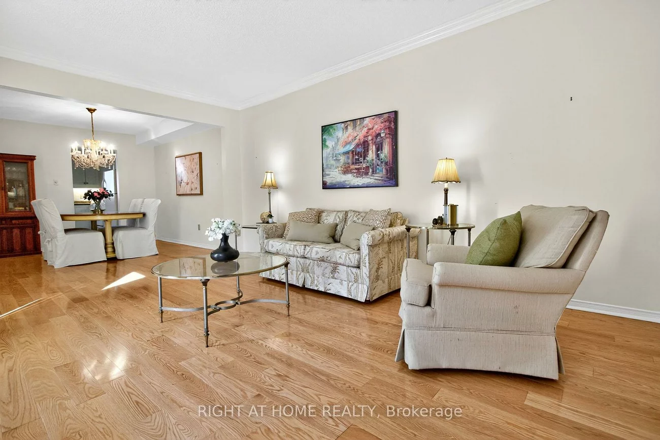 1725, The Chase, Central Erin Mills, Mississauga