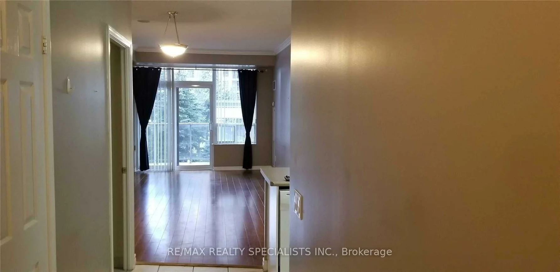 25, Kingsbridge Garden, Hurontario, Mississauga