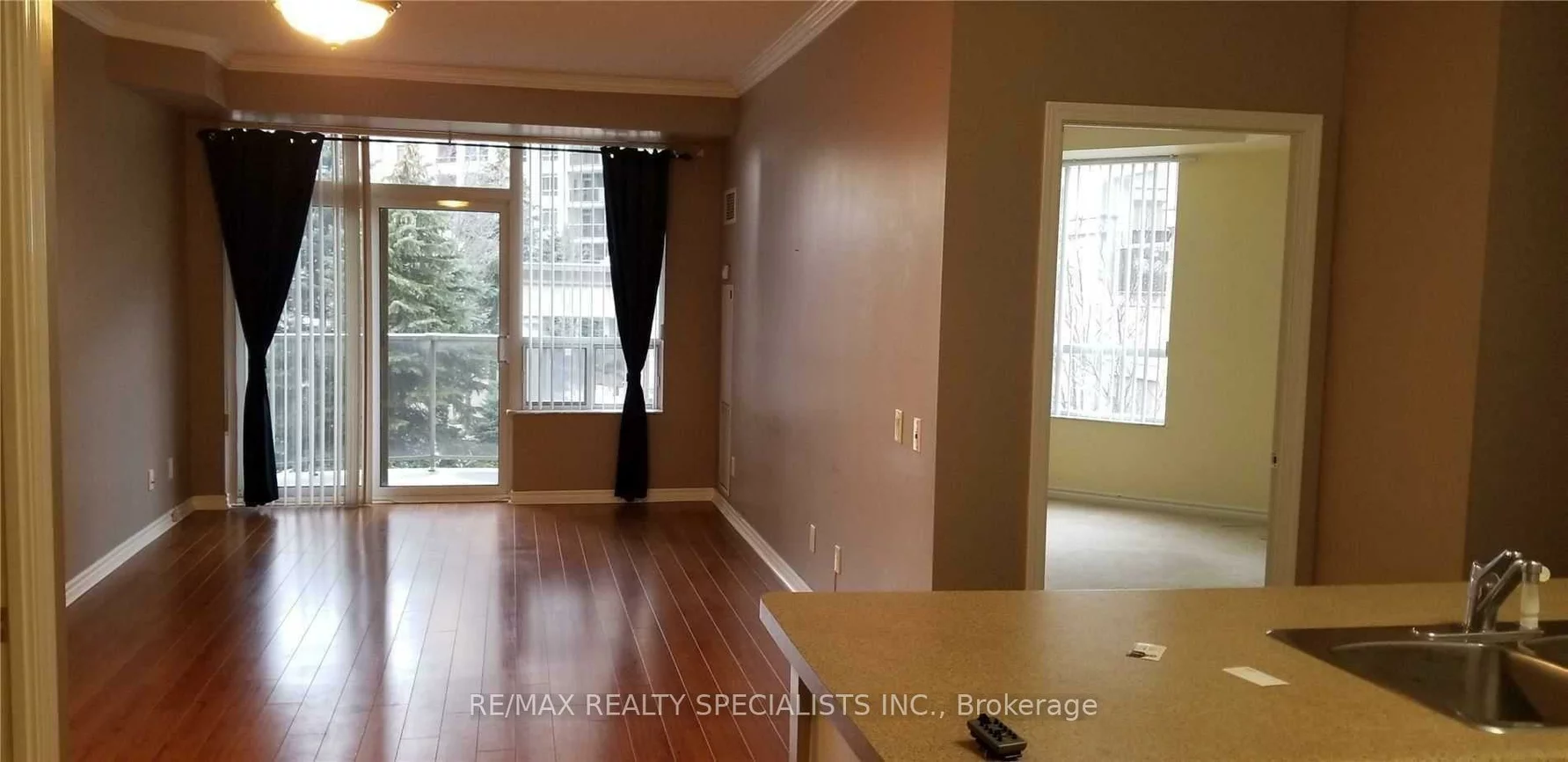 25, Kingsbridge Garden, Hurontario, Mississauga