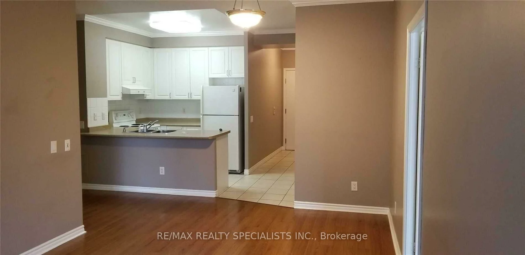 25, Kingsbridge Garden, Hurontario, Mississauga