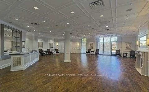 25, Kingsbridge Garden, Hurontario, Mississauga
