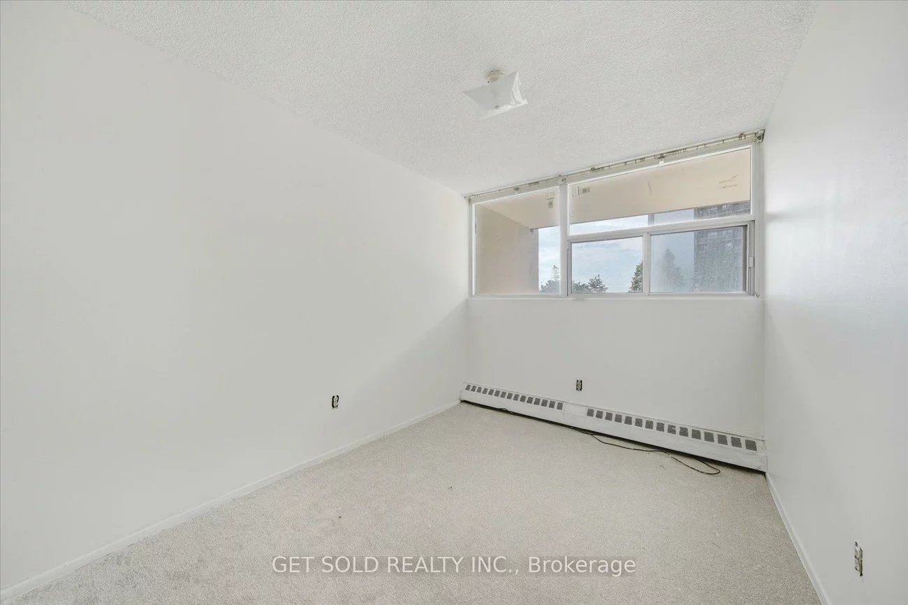 2121, Roche, Sheridan, Mississauga