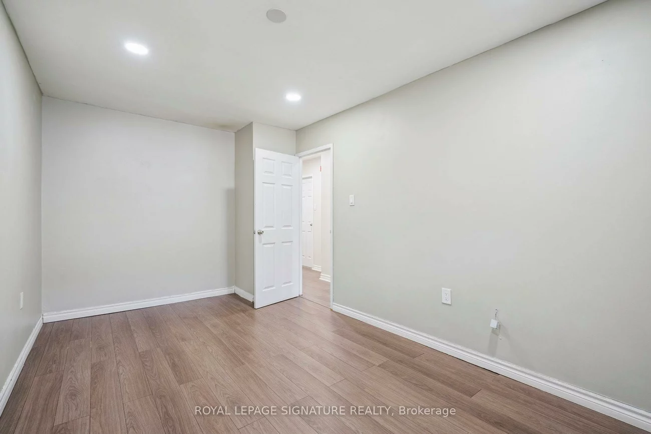 1624, Bloor, Applewood, Mississauga