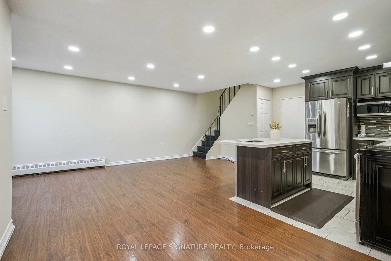 1624, Bloor, Applewood, Mississauga