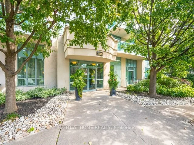 2545, Erin Centre, Central Erin Mills, Mississauga