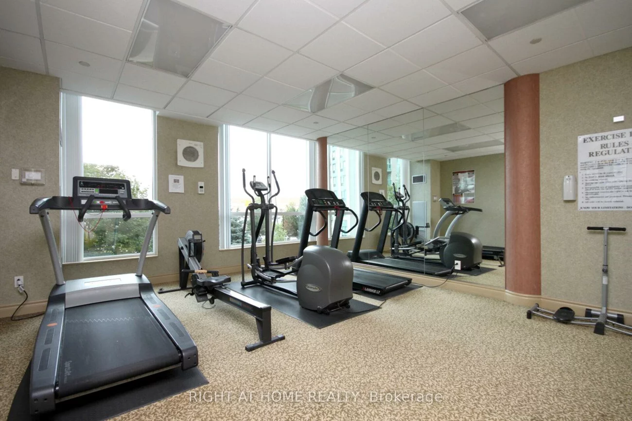 2545, Erin Centre, Central Erin Mills, Mississauga