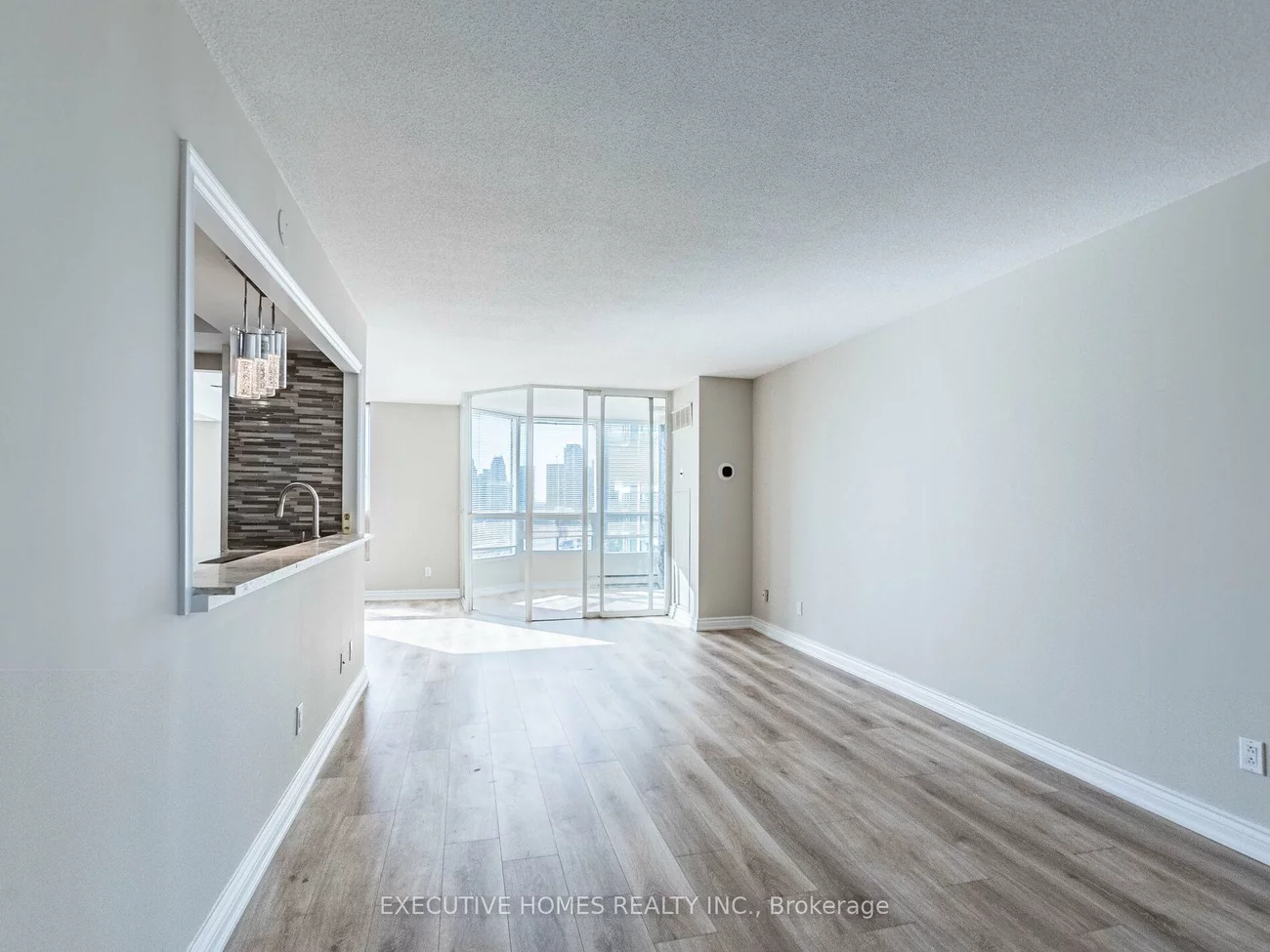 4450, Tucana, Hurontario, Mississauga