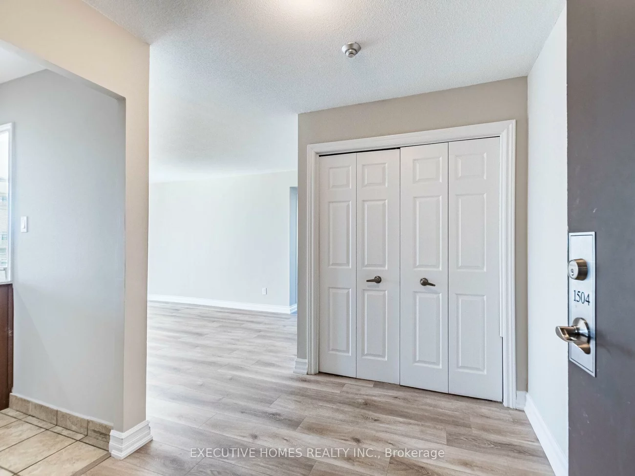 4450, Tucana, Hurontario, Mississauga